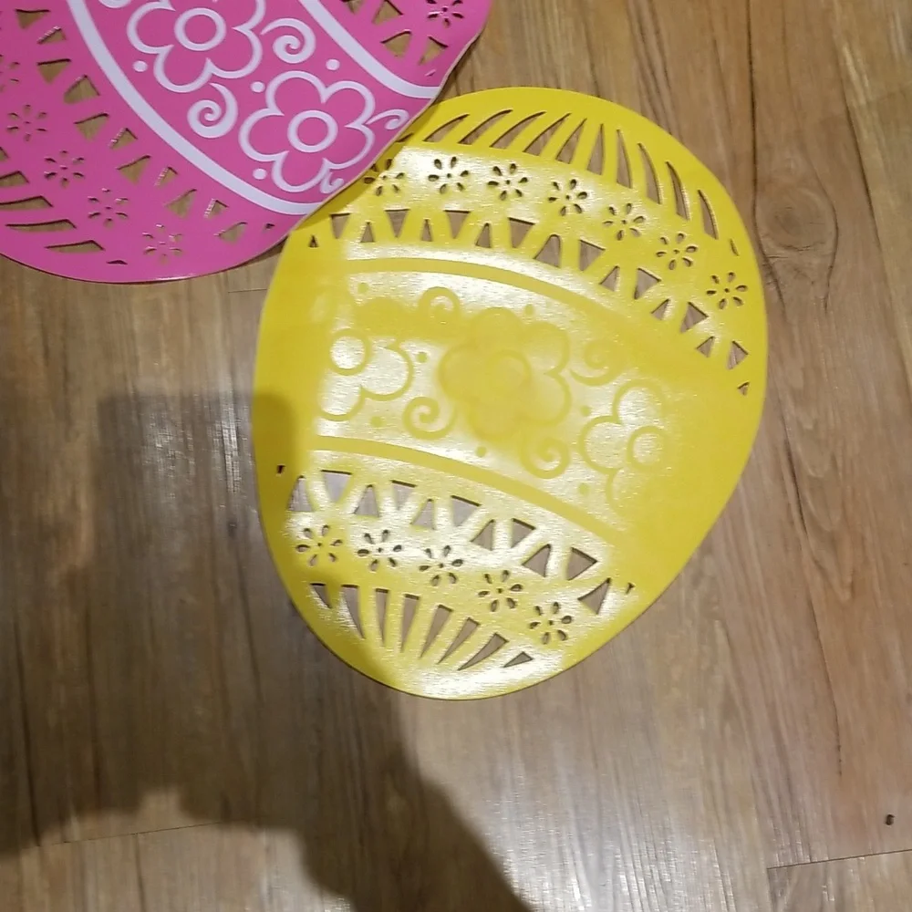 Easter Egg Party Placemats - Pink and Yellow
